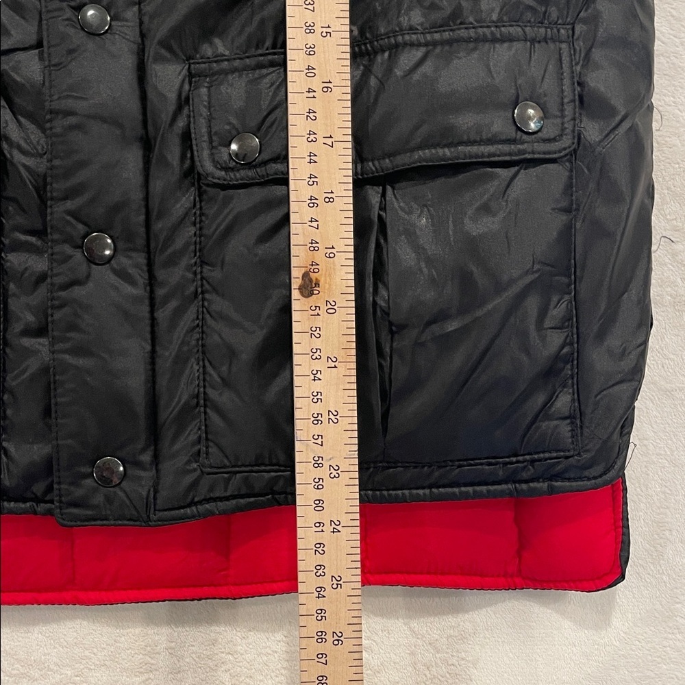 Vintage Alpine Ski Black and Red Men's Medium Puffer Vest - Picture 3 of 7